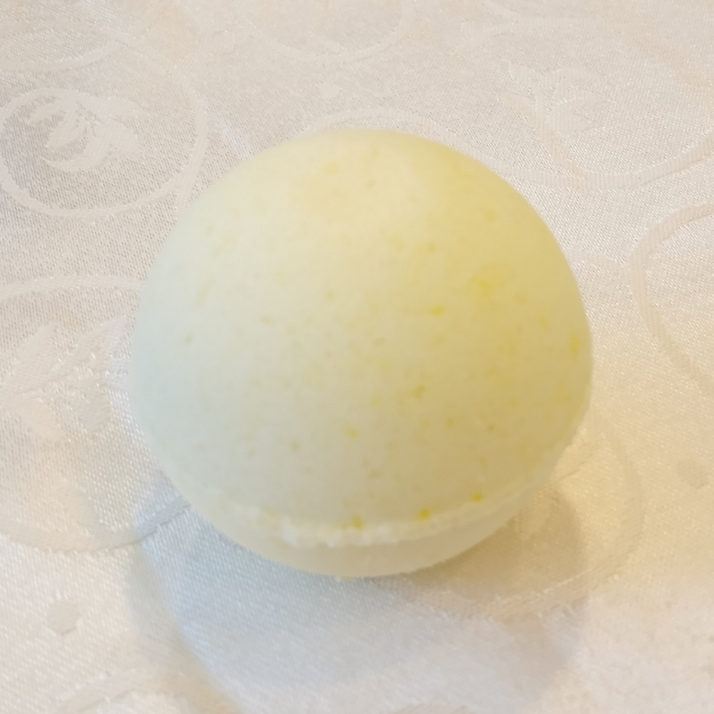 Pineapple and Coconut Bath Bomb
